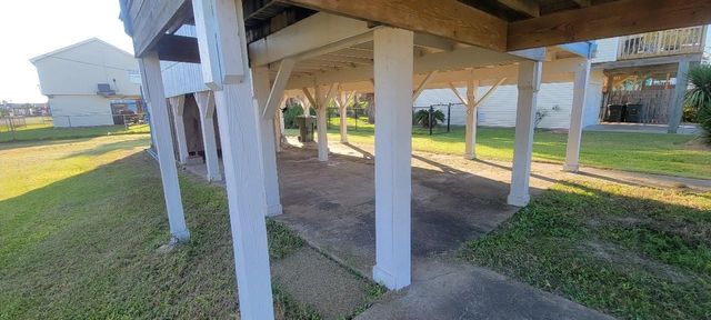 4038 Panola Drive, Galveston, TX 77554