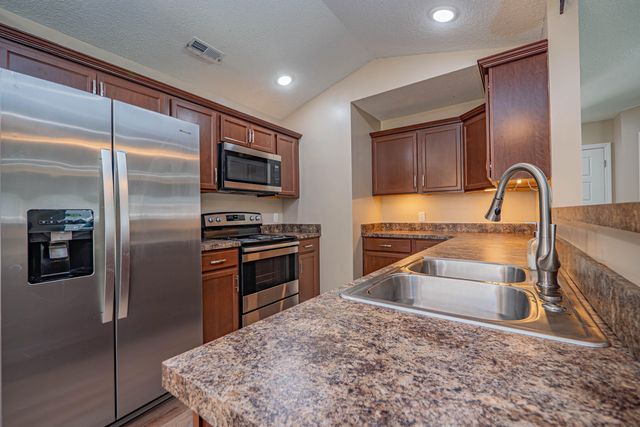 407 EPPERSON ST, Moberly, MO 65270