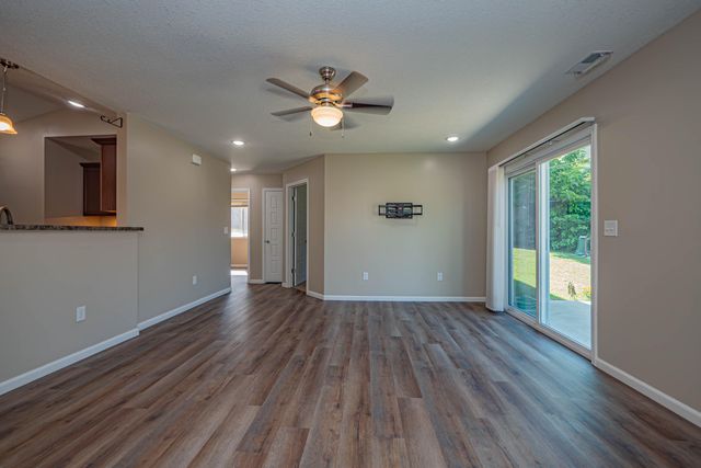 407 EPPERSON ST, Moberly, MO 65270