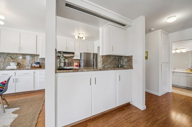 85 Vernon St 208, Oakland, CA 94610