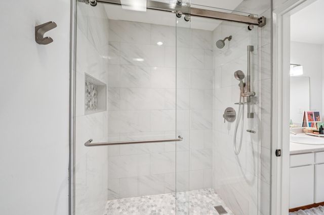 85 Vernon St 208, Oakland, CA 94610