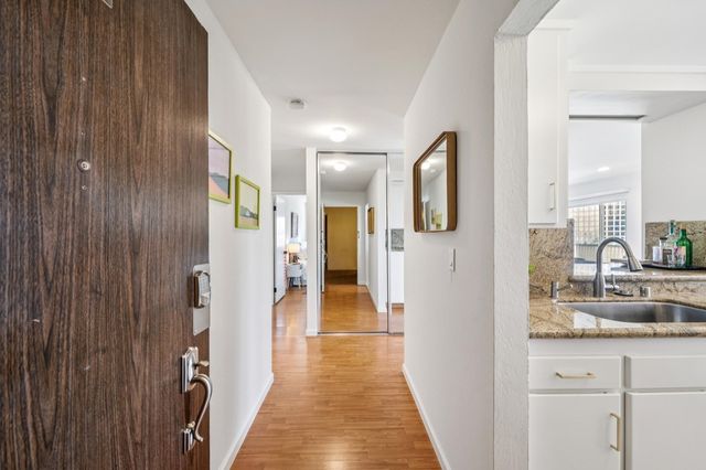 85 Vernon St 208, Oakland, CA 94610