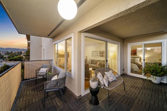 85 Vernon St 208, Oakland, CA 94610