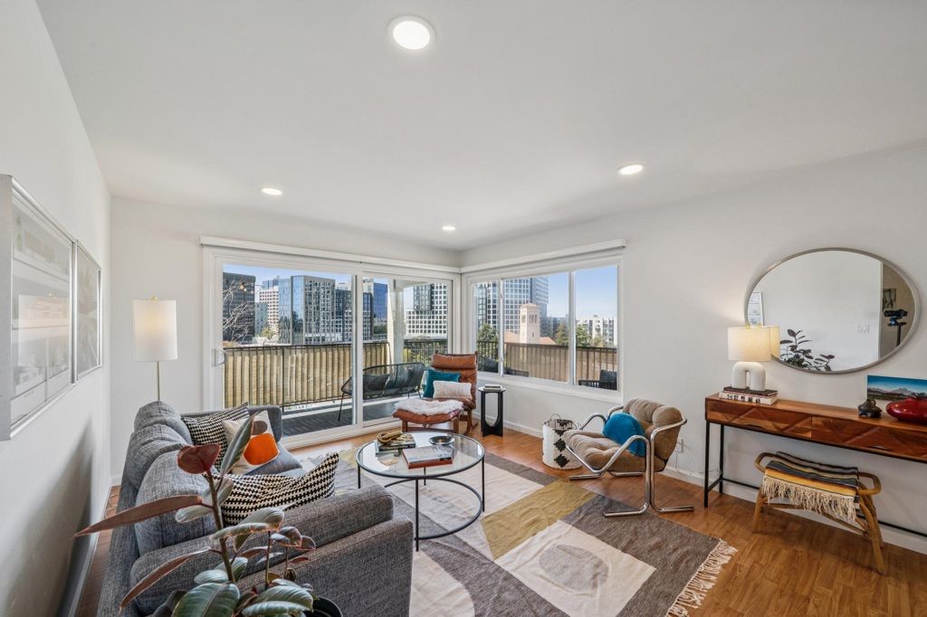 85 Vernon St 208, Oakland, CA 94610