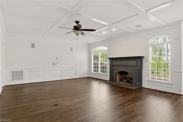 5522 Garden Park Lane, Winston-salem, NC 27106