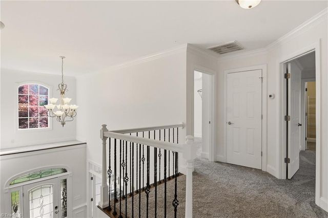 5522 Garden Park Lane, Winston-salem, NC 27106