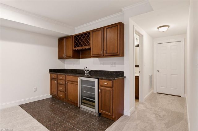 5522 Garden Park Lane, Winston-salem, NC 27106