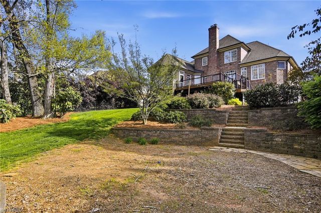 5522 Garden Park Lane, Winston-salem, NC 27106