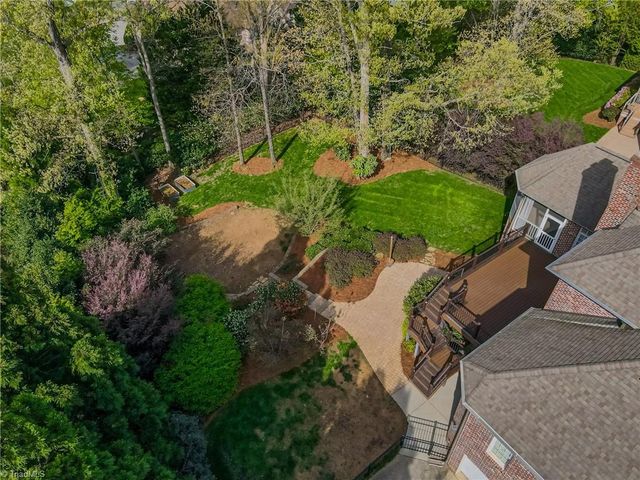 5522 Garden Park Lane, Winston-salem, NC 27106