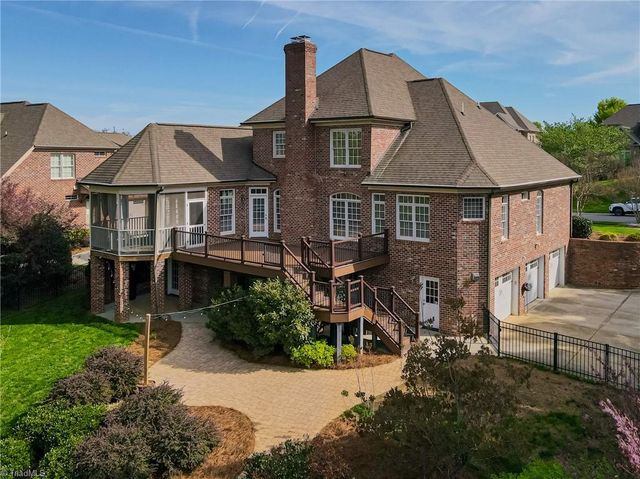 5522 Garden Park Lane, Winston-salem, NC 27106