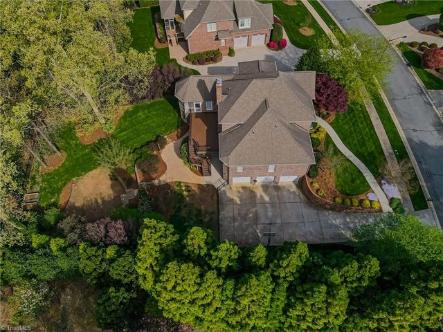 5522 Garden Park Lane, Winston-salem, NC 27106