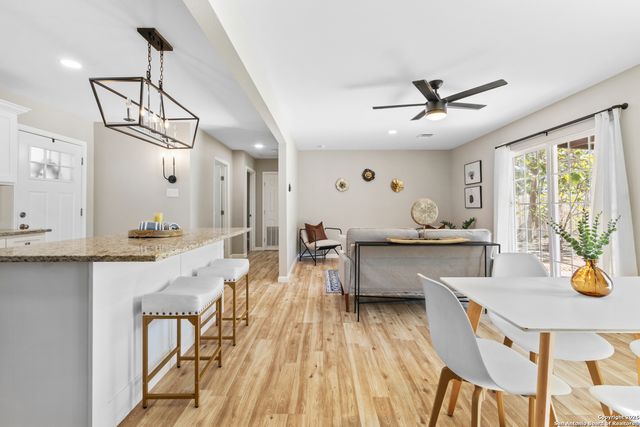 734 SUMNER, San Antonio, TX 78209