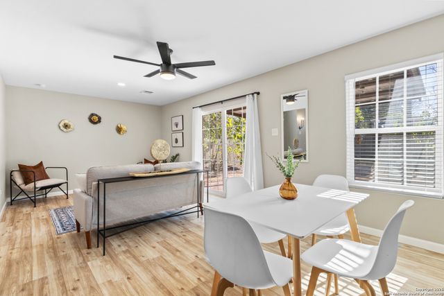 734 SUMNER, San Antonio, TX 78209