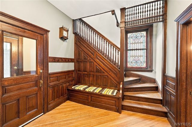 24 Saint James Place, Buffalo, NY 14222