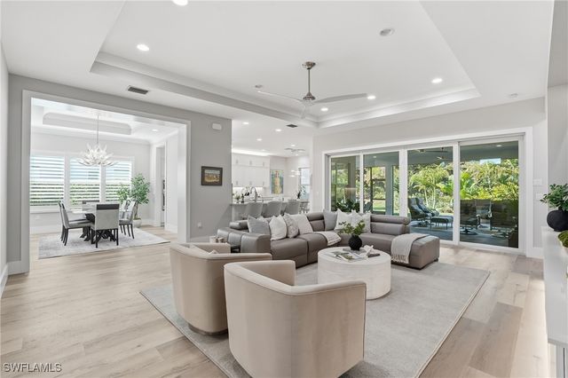 12021 Azalea WAY, Naples, FL 34120