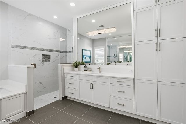 12021 Azalea WAY, Naples, FL 34120