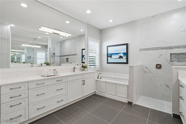 12021 Azalea WAY, Naples, FL 34120