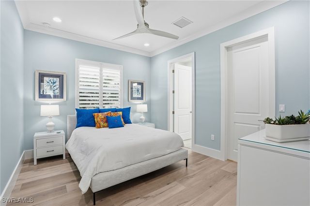 12021 Azalea WAY, Naples, FL 34120