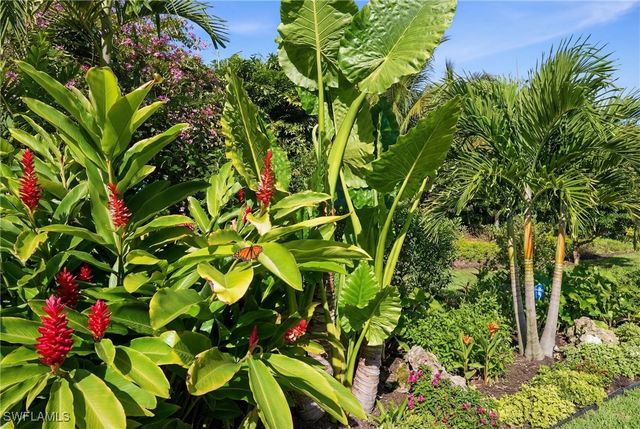 12021 Azalea WAY, Naples, FL 34120