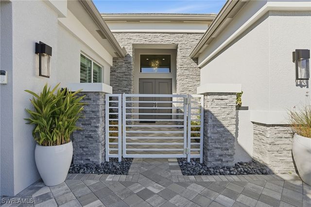 12021 Azalea WAY, Naples, FL 34120