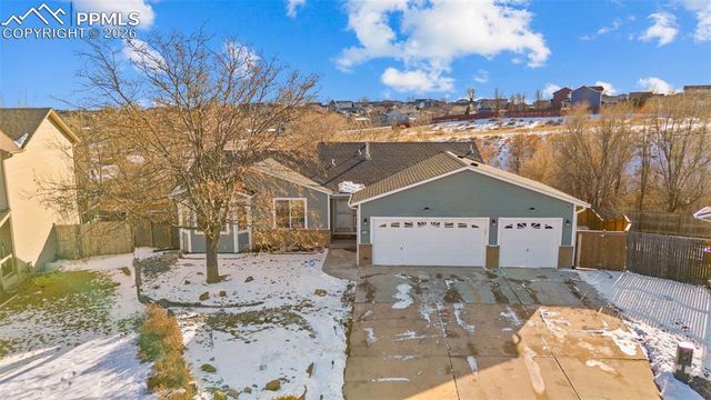 7152 Cliffrose Drive, Colorado Springs, CO 80925
