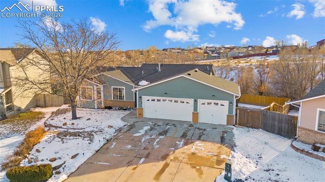 7152 Cliffrose Drive, Colorado Springs, CO 80925