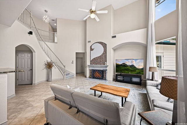 17431 Helotes Springs, Helotes, TX 78023