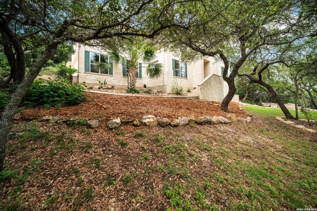 17431 Helotes Springs, Helotes, TX 78023