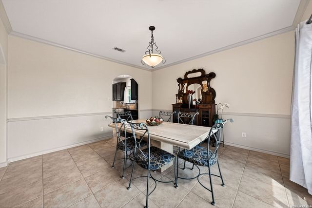 17431 Helotes Springs, Helotes, TX 78023