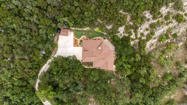 17431 Helotes Springs, Helotes, TX 78023