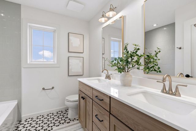 10145 Peony Lane N, Maple Grove, MN 55311