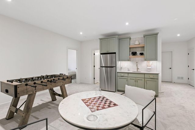 10145 Peony Lane N, Maple Grove, MN 55311