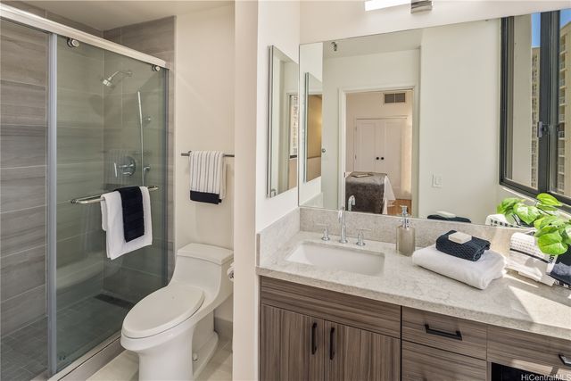 1114 Punahou Street PH3, Honolulu, HI 96826