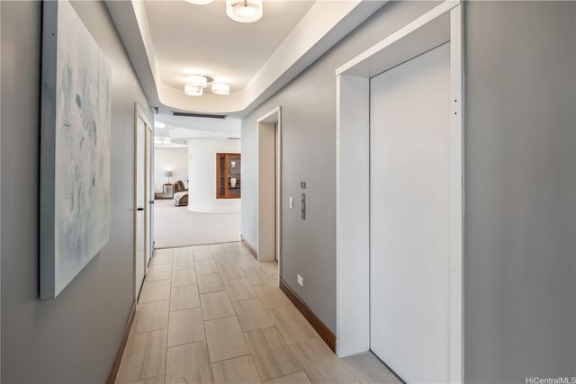 1114 Punahou Street PH3, Honolulu, HI 96826