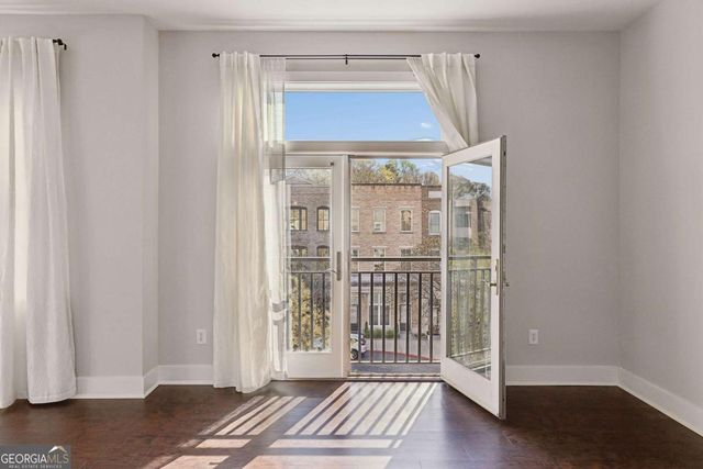 933 Garrett Street SE 304, Atlanta, GA 30316