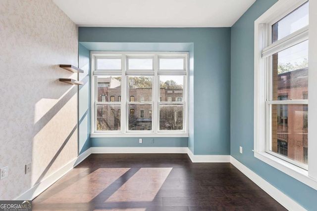 933 Garrett Street SE 304, Atlanta, GA 30316