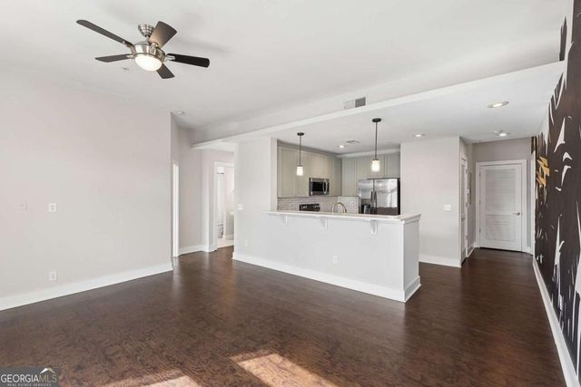 933 Garrett Street SE 304, Atlanta, GA 30316