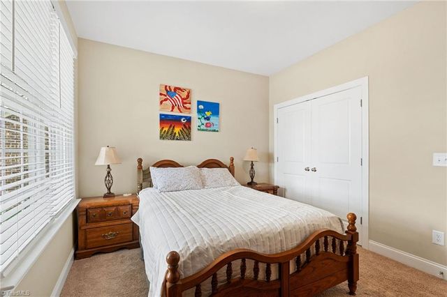 1416 Farm Ridge Road, Kernersville, NC 27284