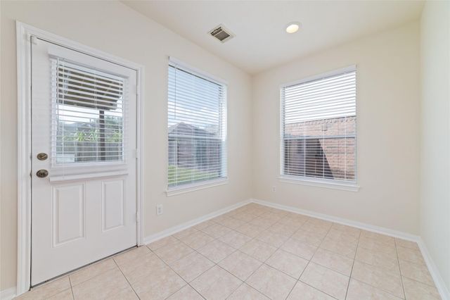 15111 Snow Hill Court, Sugar Land, TX 77498