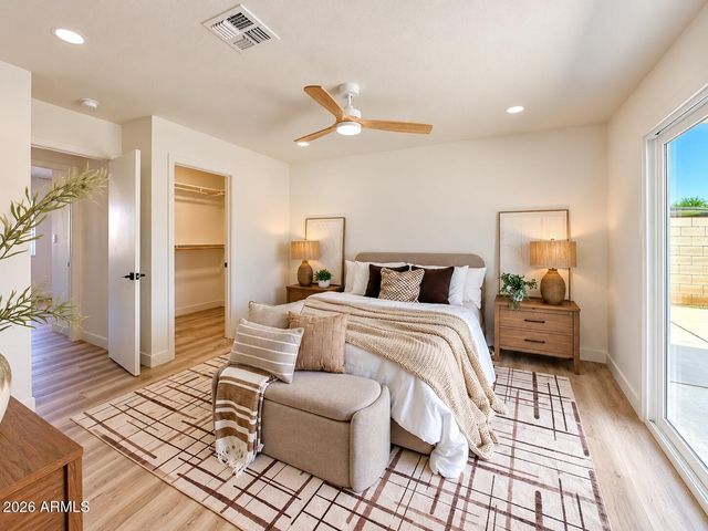 729 E HUBER Street, Mesa, AZ 85203