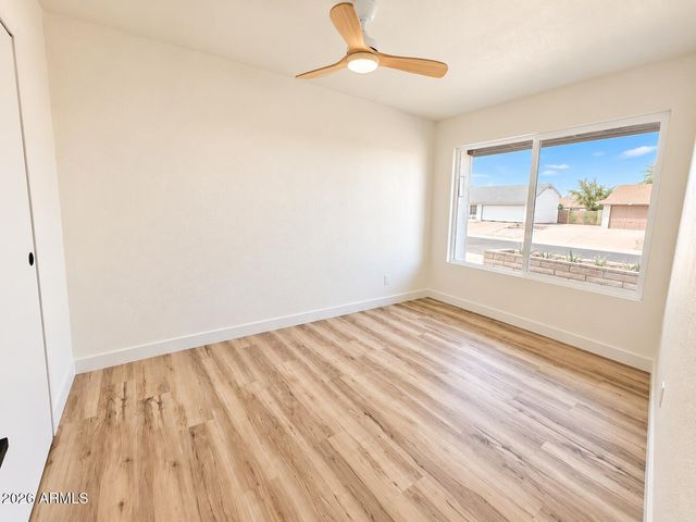 729 E HUBER Street, Mesa, AZ 85203