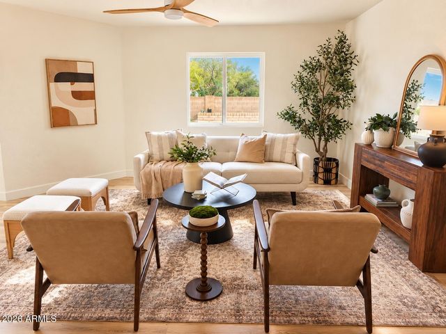 729 E HUBER Street, Mesa, AZ 85203