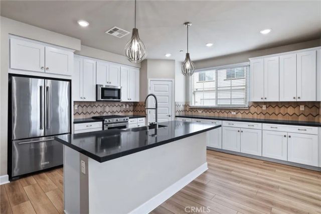 19109 Azul Lane, Huntington Beach, CA 92648
