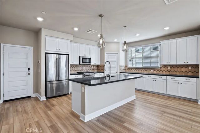 19109 Azul Lane, Huntington Beach, CA 92648