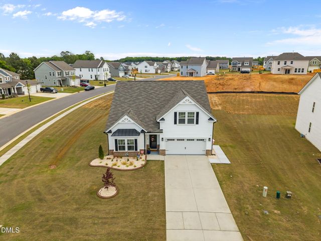 442 Winding Creek Drive, Lillington, NC 27546