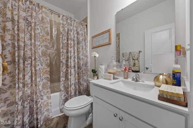 442 Winding Creek Drive, Lillington, NC 27546
