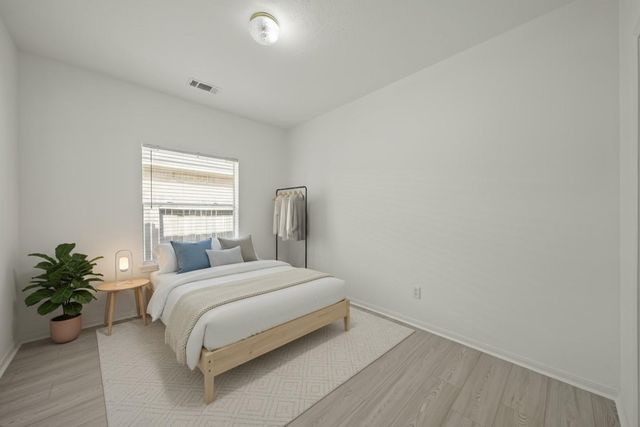 1114 Foxland Chase Street, Sugar Land, TX 77479