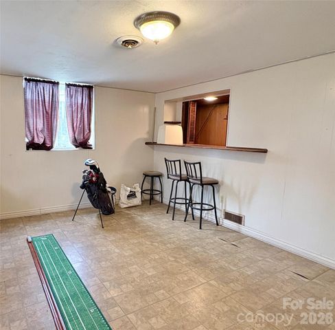 5666 US 70 Highway E, Nebo, NC 28761