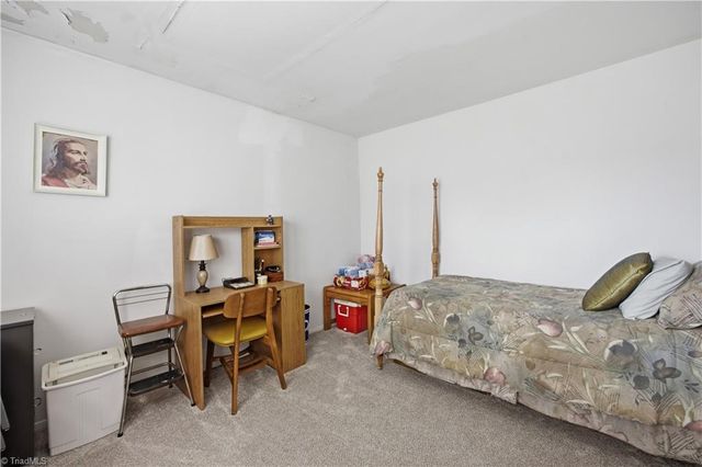 3205 Crestview Drive, High Point, NC 27260