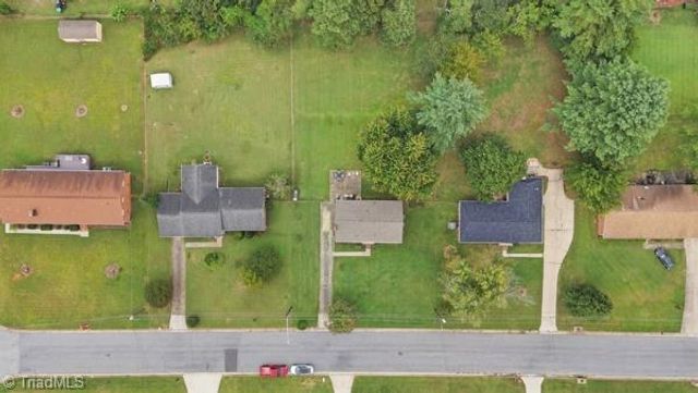 3205 Crestview Drive, High Point, NC 27260